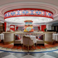 /content/images/pages/1474/zoomi_lhm_ovorestaurant.jpg