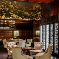 /content/images/pages/1474/zoomi_lhmthe_lounge_bar.jpg
