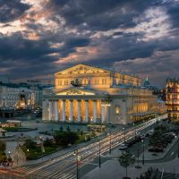 /content/images/pages/1520/zoomi_vid_na_bolshoi_teatr.jpg