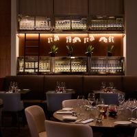 /content/images/pages/212/zoomi_hyattregencymoscowpetrovskyparkheritagerestaurant8.jpg