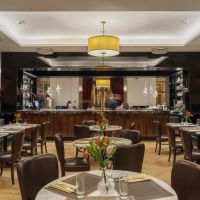 /content/images/pages/460/zoomi_angleterre_hotel_borsalino_restaurant_2.jpg