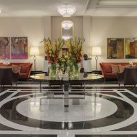 /content/images/pages/460/zoomi_angleterre_hotel_lobby.jpg
