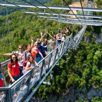 /content/images/pages/489/zoomi_skybridge.jpg
