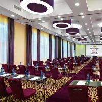 /content/images/pages/505/zoomi_ballroom_classroom_prev.jpg