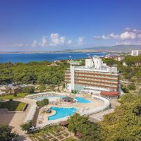 /content/images/pages/760/zoomi_biarritz_obzor.jpg
